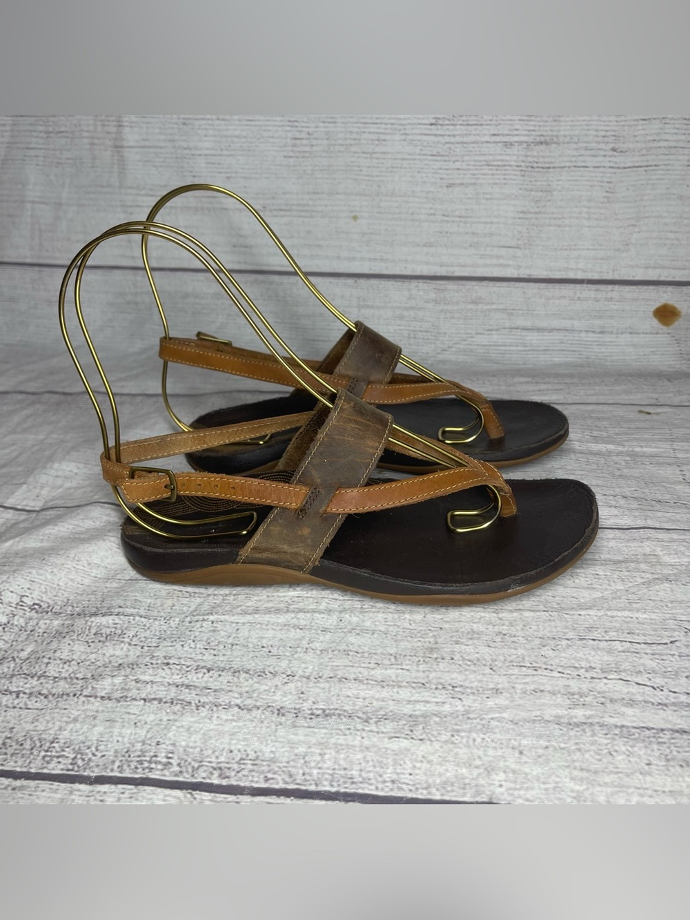 Chaco Women’s 6 Maya II Leather Bronze Brown Sandals
